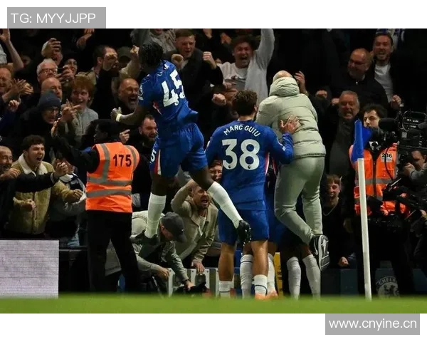 前三狮国门拉亚表现抢眼桑切斯助力切尔西争冠之路