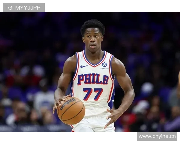 球队新星埃奇库姆首秀狂砍34分恩比德马克西等人欢庆泼水庆祝